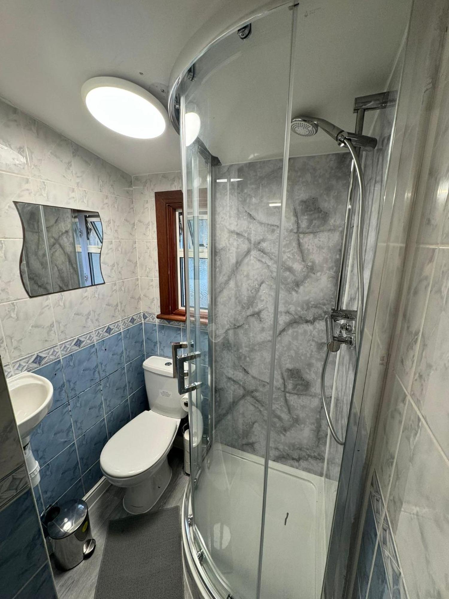 25 Minutes To Central London Rooms 35 Luaran gambar