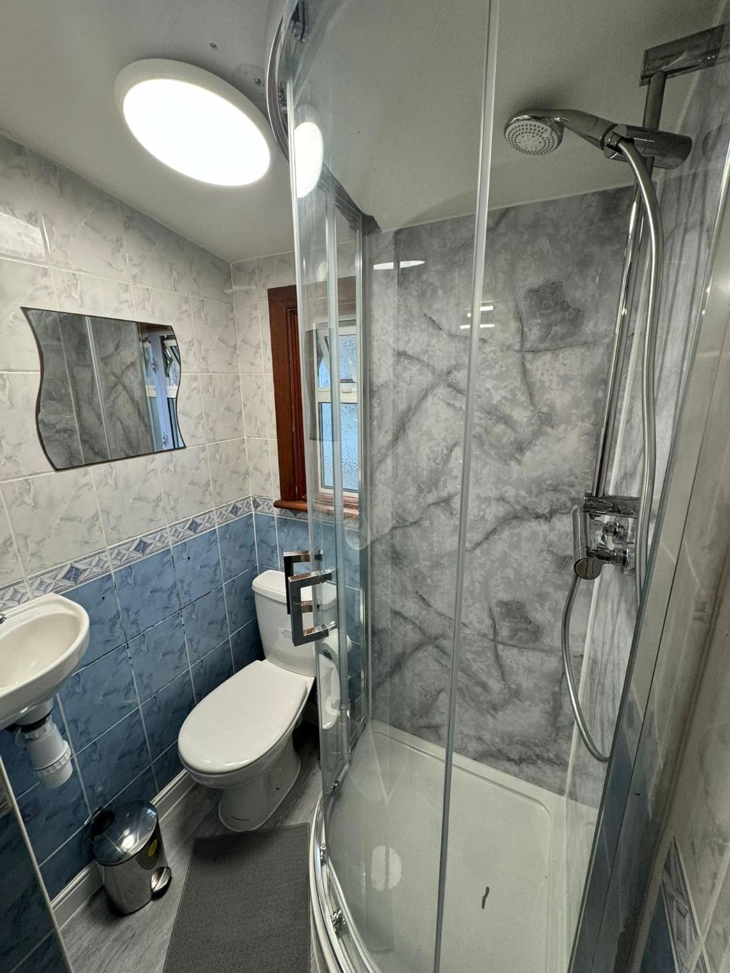 25 Minutes To Central London Rooms 35 Luaran gambar