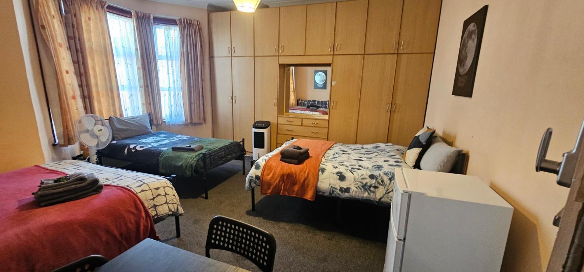 25 Minutes To Central London Rooms 35 Luaran gambar